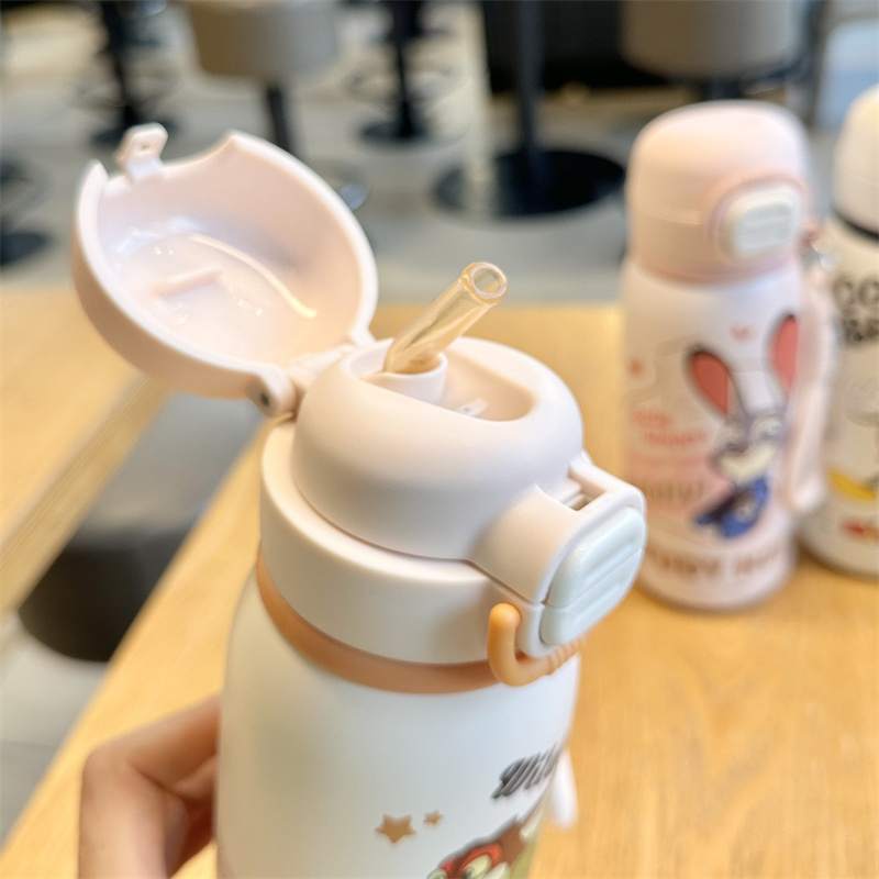 Bouteille d'eau isotherme en a - Kids Outdoor Wagon avis et prix
